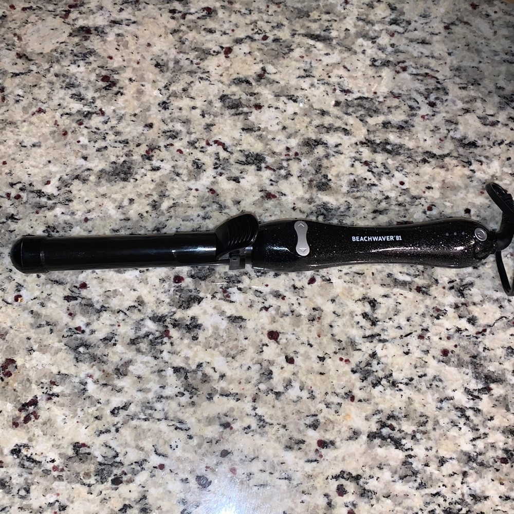 Beachwaver B1 Curling Iron